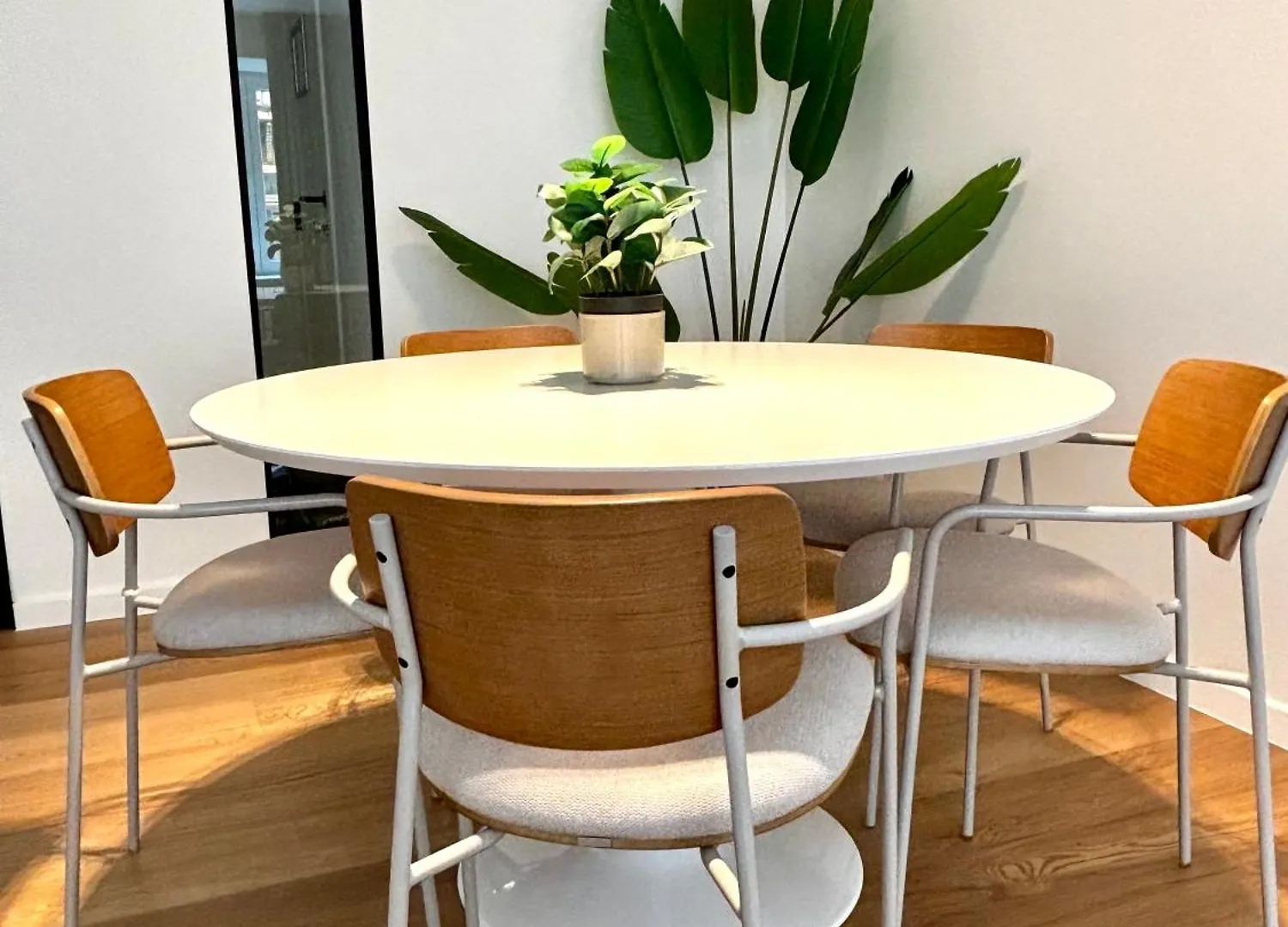 Beautiful Apartment With Parking Close To The Sea & City Center Ostend 0*,  Belgium
